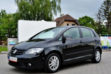 Klimatyzacja, Czujniki parkowania tył, Nawigacja, Android Auto