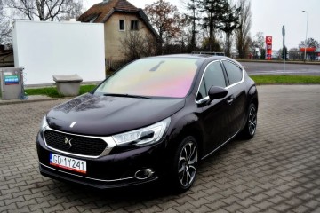 Mały przebieg, Fotele z funkcją masażu, Bardzo bogate wyposażenie