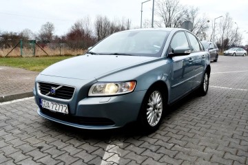 Klimatyzacja, Hak, Podgrzewane fotele, Tempomat