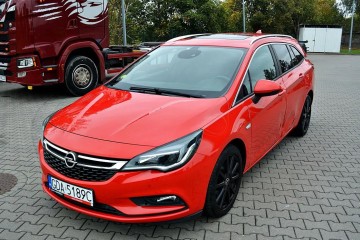 Kamera Cofania Xenon Led Czujniki parkowania Hak