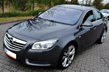 Skóry, Ksenon, Nawigacja, Wentylowany fotel, PDC, Bezwypadek