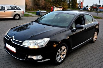 Automat, Nawigacja, Klimatyzacja, Ksenon, Czujniki parkowania