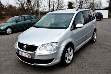 Automat, Klimatyzacja, Czujniki parkowania, Podgrzewane fotele