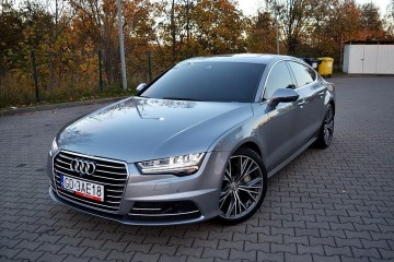 4x4, Bardzo bogate wyposażenie