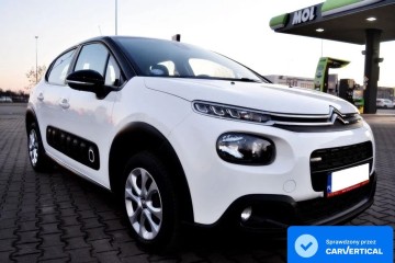 Bezwypadkowy. Oryginał lakier. Rozrząd wymieniony przy 90 tys km