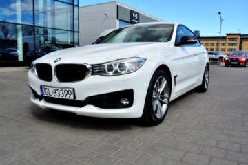 Czujniki parkowania, Klimatyzacja, Podgrzewane fotele